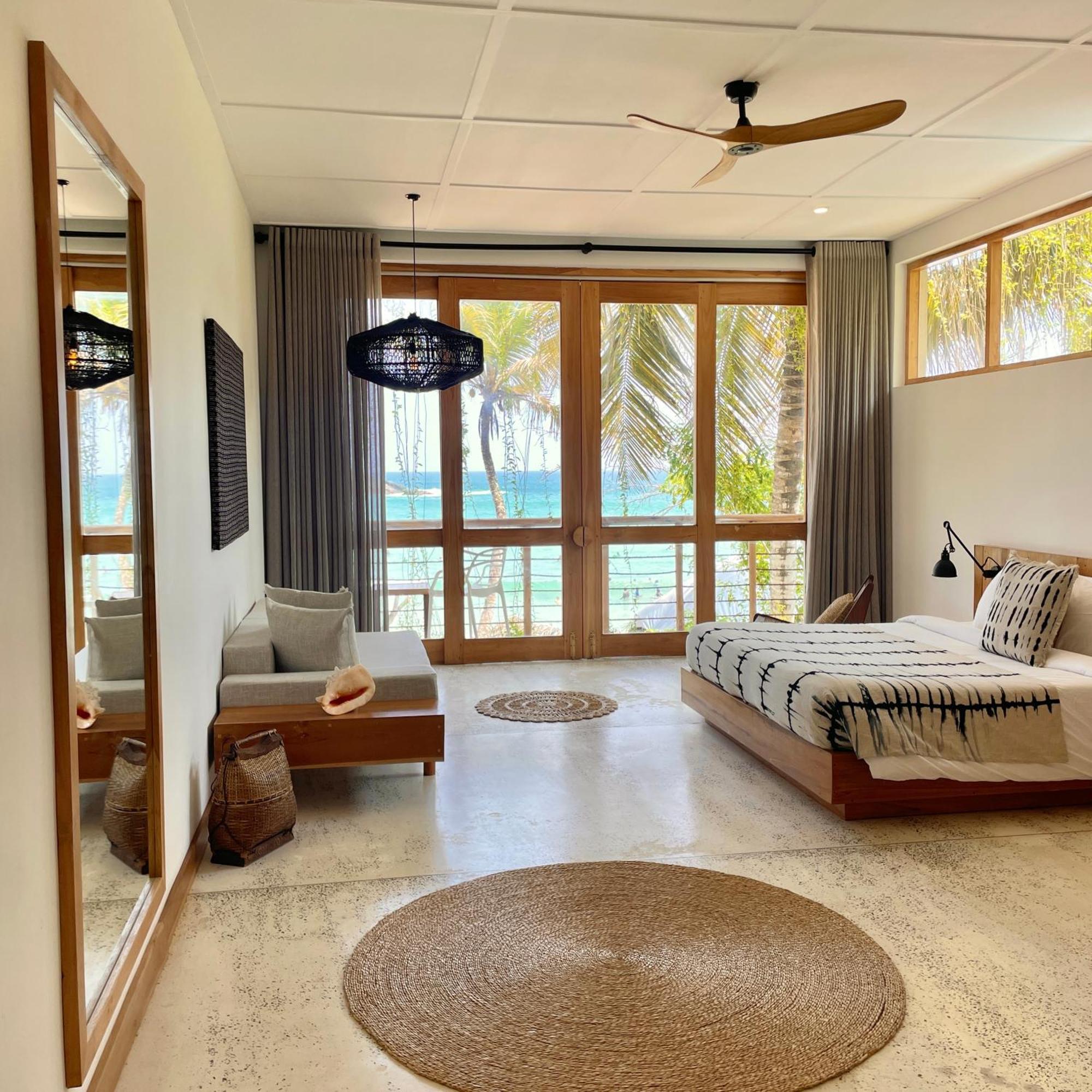 La Playa Beach Club Dikwella Extérieur photo